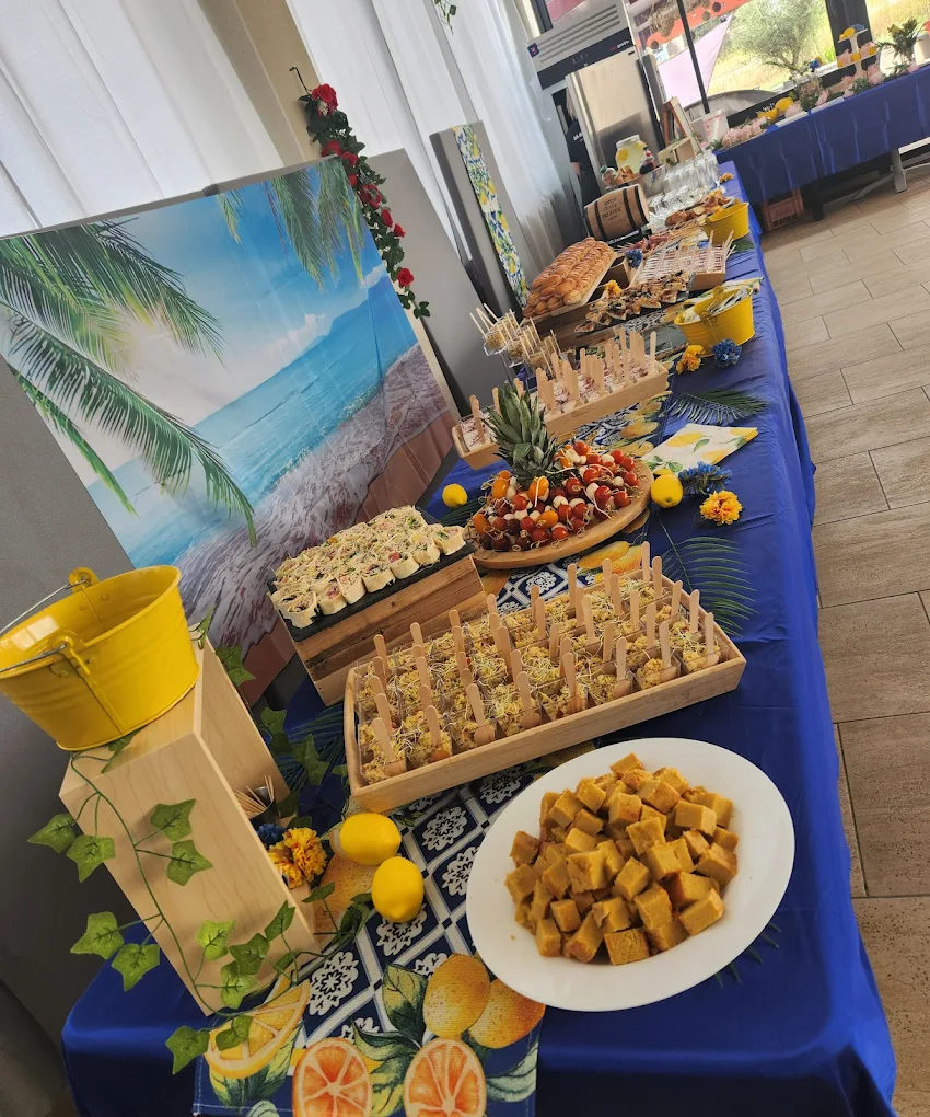 Buffet et privatisation à La Brasserie